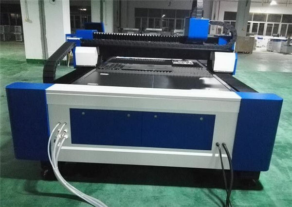 máy cắt laser sợi thép 60m / phút