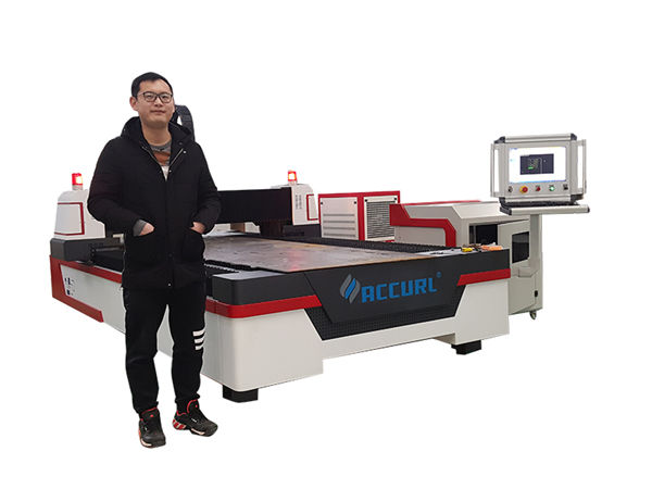 ip54 3 trục kim loại máy cắt laser sợi laser nguồn 380v 50/60 hz